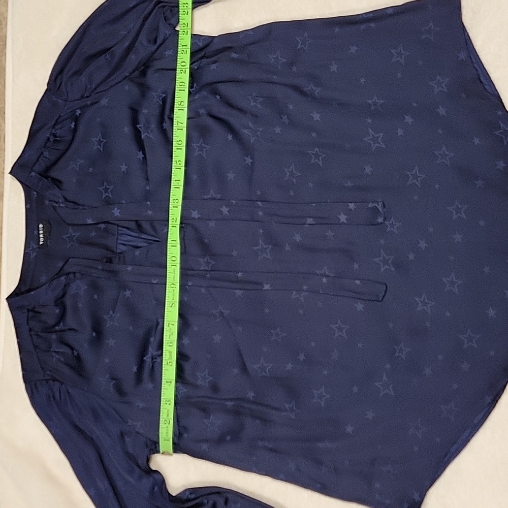 Torrid Peasant blouse, Charmeuse Jacquard Star Navy - Picture 6 of 14